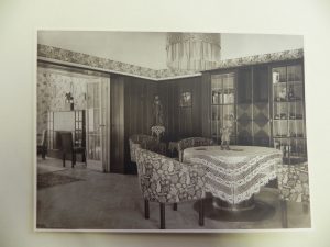 Der Salon in der Villa Rothberger, um 1940 (Privatbesitz)